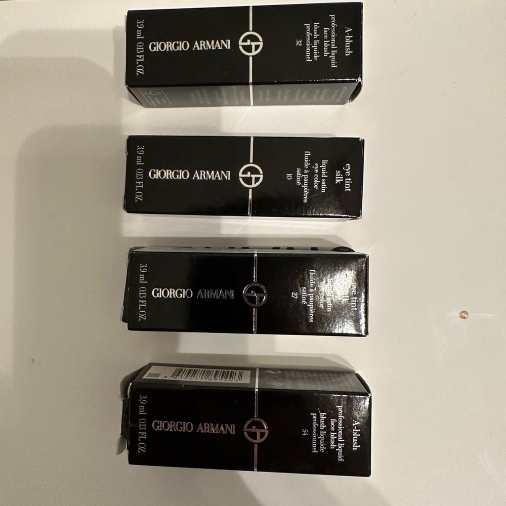 Giorgio Armani-Eye Tint Silk(2)+A-blush Professional(2) Retail$180!